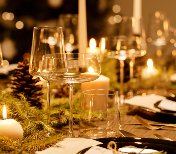 Holiday Table Setting (1)